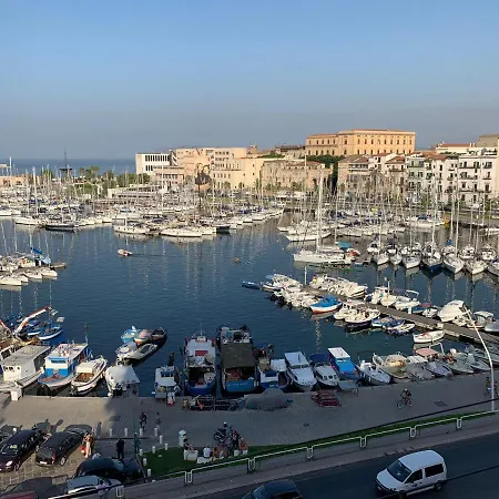 Апартаменты Cala Mare *